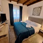 Lu Apartament