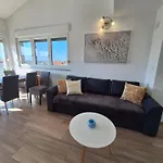 Apartment Lu