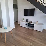 Lu Apartmán
